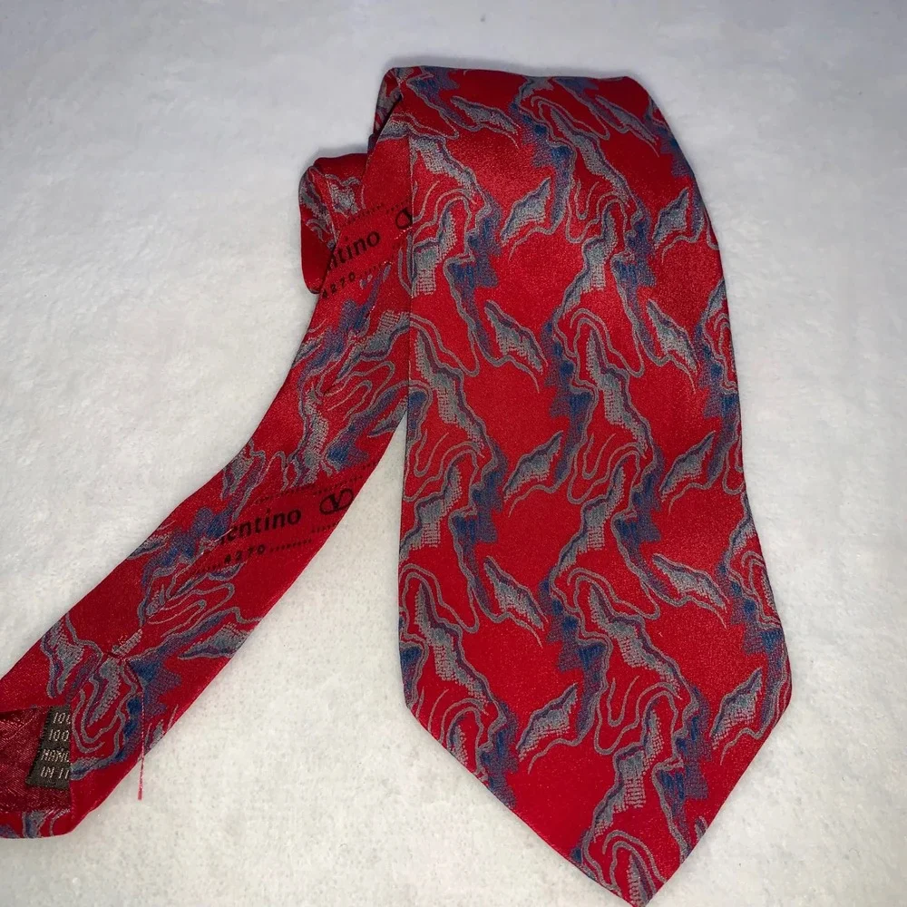 Valentino red blue